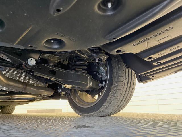 ES ES300h バージョンL 後期 マークレビンソン リアスポイラー 茶革 3席独立温度調整オートエアコン 全席シートヒーター 純正18インチアルミ 3眼LED ハンズフリーパワートランクリッド ウッドコンビステアリング(21枚目)