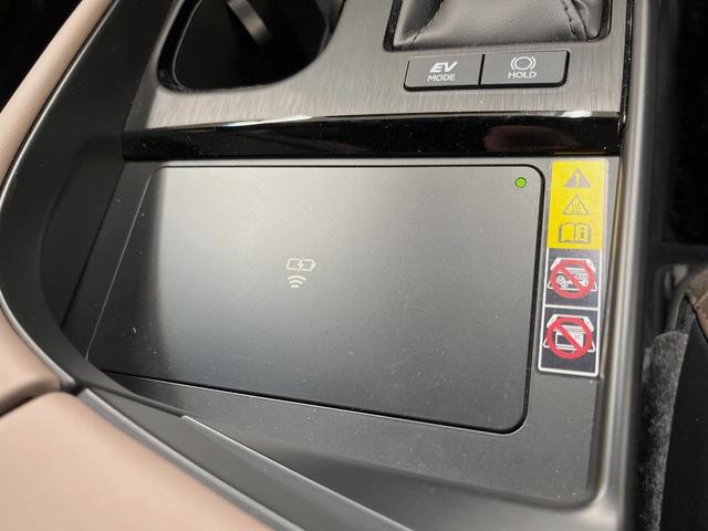 ES ES300h バージョンL 後期 マークレビンソン リアスポイラー 茶革 3席独立温度調整オートエアコン 全席シートヒーター 純正18インチアルミ 3眼LED ハンズフリーパワートランクリッド ウッドコンビステアリング(49枚目)