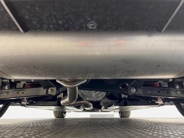 ＧＲ８６ ＲＺ　Ｂｒｅｍｂｏ製ブレーキ　６ＭＴ　アイサイトコアテクノロジー　バックカメラ　禁煙車　カロッツェリア製ディスプレイオーディオ　革／ウルトラスエードコンビシート　ＢＳＭ　ステアリング連動ＬＥＤヘッド（19枚目）