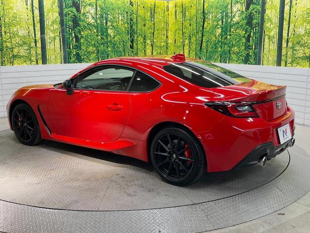 ＧＲ８６ ＲＺ　Ｂｒｅｍｂｏ製ブレーキ　６ＭＴ　アイサイトコアテクノロジー　バックカメラ　禁煙車　カロッツェリア製ディスプレイオーディオ　革／ウルトラスエードコンビシート　ＢＳＭ　ステアリング連動ＬＥＤヘッド（43枚目）