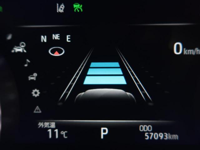 クラウン ＲＳ　ターボ　ＳＤナビ　バックカメラ　衝突被害軽減システム　１００Ｖ電源　レーダークルーズ　コーナーセンサー　スマートキー　ＬＥＤヘッド　ＥＴＣ２．０　オートハイビーム　車線逸脱警報　オートライト（24枚目）