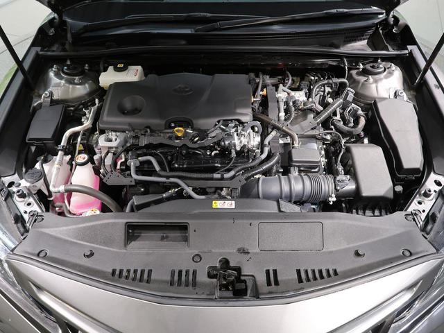 カムリ WS 後期 全周囲カメラ プリクラッシュセーフティー レーダークルーズ 禁煙車 シートヒーター パワーシート インテリジェントクリアランスソナー レーンキープ スマートキー(18枚目)