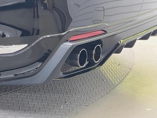 ＬＳ ＬＳ５００　エグゼクティブ　４ＷＤ　ターボ　サンルーフ　フルエアロ　後席モニター　全周囲カメラ　マークレビンソンサウンド　１００Ｖ電源　衝突被害軽減システム　レーダークルーズ　禁煙車　電動リアゲート　レザーシート（5枚目）
