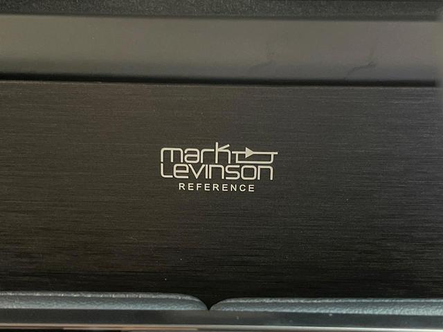 ＬＳ ＬＳ５００　エグゼクティブ　４ＷＤ　ターボ　サンルーフ　フルエアロ　後席モニター　全周囲カメラ　マークレビンソンサウンド　１００Ｖ電源　衝突被害軽減システム　レーダークルーズ　禁煙車　電動リアゲート　レザーシート（9枚目）