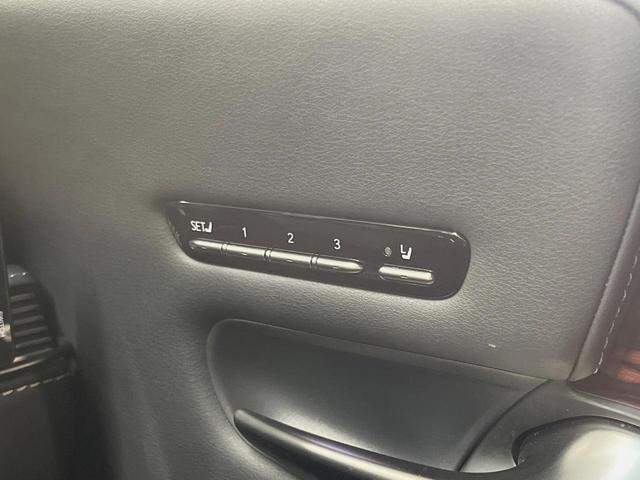 ＬＳ ＬＳ５００　エグゼクティブ　４ＷＤ　ターボ　サンルーフ　フルエアロ　後席モニター　全周囲カメラ　マークレビンソンサウンド　１００Ｖ電源　衝突被害軽減システム　レーダークルーズ　禁煙車　電動リアゲート　レザーシート（35枚目）