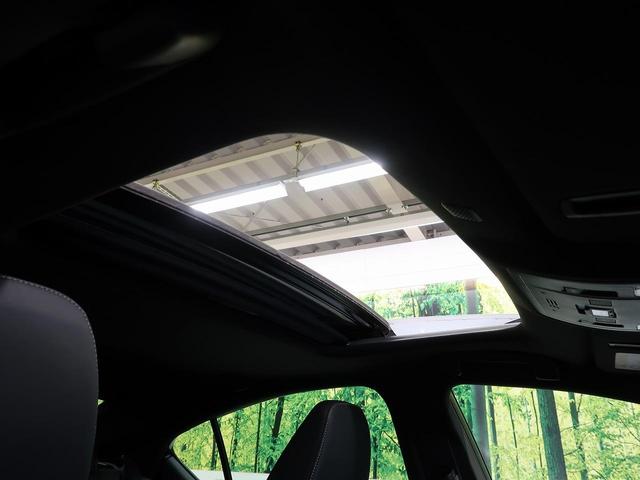 ＩＳ ＩＳ３００ｈ　ＦスポーツモードブラックＳ　ムーンルーフ　パノラミックビューモニター　オレンジブレーキキャリパー　アクセサリーコンセント　Ｌ－ｔｅｘ／グレーウルトラスエードコンビシート　シートベンチレーション　純正ＢＢＳ製１９ＡＷ（3枚目）