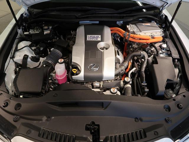 ＩＳ ＩＳ３００ｈ　ＦスポーツモードブラックＳ　ムーンルーフ　パノラミックビューモニター　オレンジブレーキキャリパー　アクセサリーコンセント　Ｌ－ｔｅｘ／グレーウルトラスエードコンビシート　シートベンチレーション　純正ＢＢＳ製１９ＡＷ（18枚目）