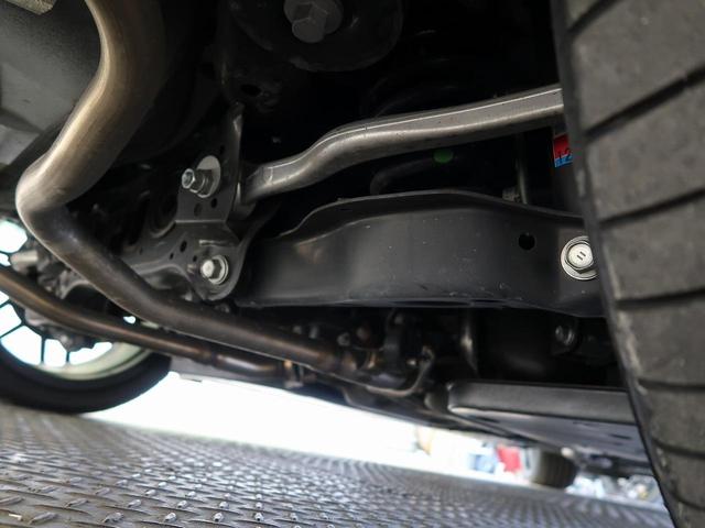 ＩＳ ＩＳ３００ｈ　ＦスポーツモードブラックＳ　ムーンルーフ　パノラミックビューモニター　オレンジブレーキキャリパー　アクセサリーコンセント　Ｌ－ｔｅｘ／グレーウルトラスエードコンビシート　シートベンチレーション　純正ＢＢＳ製１９ＡＷ（21枚目）