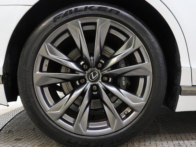 ＬＳ ＬＳ５００ｈ　Ｆスポーツ　マークレビンソン　デジタルインナーミラー　４ＷＤ　ムーンルーフ　メーカーＳＤナビ　全周囲カメラ　ＡＣ１００Ｖ　プリクラッシュセーフティー　レーダークルーズ　禁煙車　電動リアゲート（26枚目）