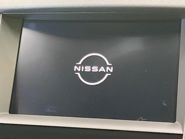 スカイライン ４００Ｒ　全周囲カメラ　レーダークルーズコントロール　レザーシート　１９インチアルミホイール　コーナーセンサー　シートヒーター　ＥＴＣ　インテリジェントダイナミックサスペンション（3枚目）