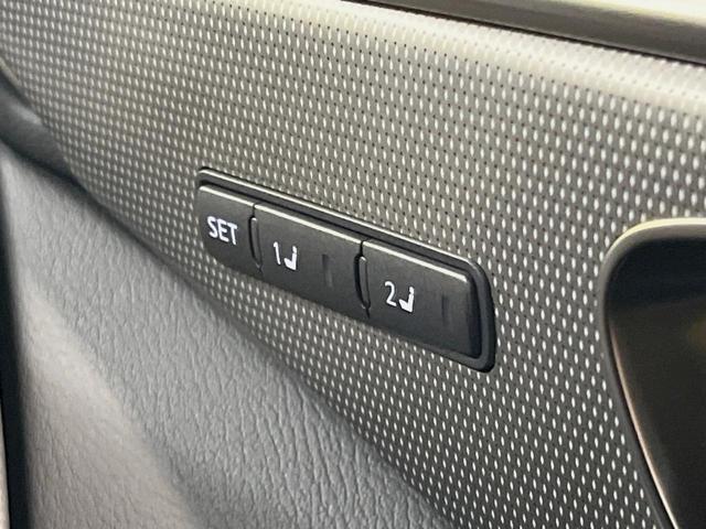 スカイライン ４００Ｒ　全周囲カメラ　レーダークルーズコントロール　レザーシート　１９インチアルミホイール　コーナーセンサー　シートヒーター　ＥＴＣ　インテリジェントダイナミックサスペンション（7枚目）