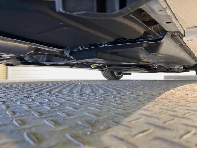 スカイライン ４００Ｒ　全周囲カメラ　レーダークルーズコントロール　レザーシート　１９インチアルミホイール　コーナーセンサー　シートヒーター　ＥＴＣ　インテリジェントダイナミックサスペンション（21枚目）