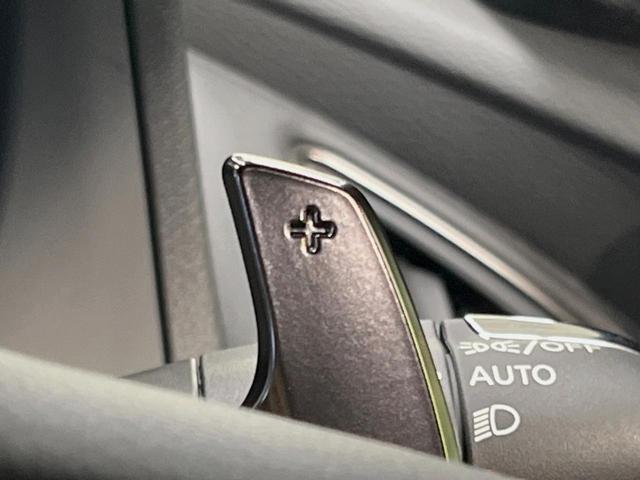 スカイライン ４００Ｒ　全周囲カメラ　レーダークルーズコントロール　レザーシート　１９インチアルミホイール　コーナーセンサー　シートヒーター　ＥＴＣ　インテリジェントダイナミックサスペンション（31枚目）