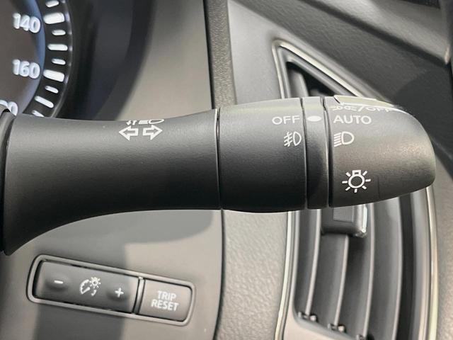 スカイライン ４００Ｒ　全周囲カメラ　レーダークルーズコントロール　レザーシート　１９インチアルミホイール　コーナーセンサー　シートヒーター　ＥＴＣ　インテリジェントダイナミックサスペンション（33枚目）