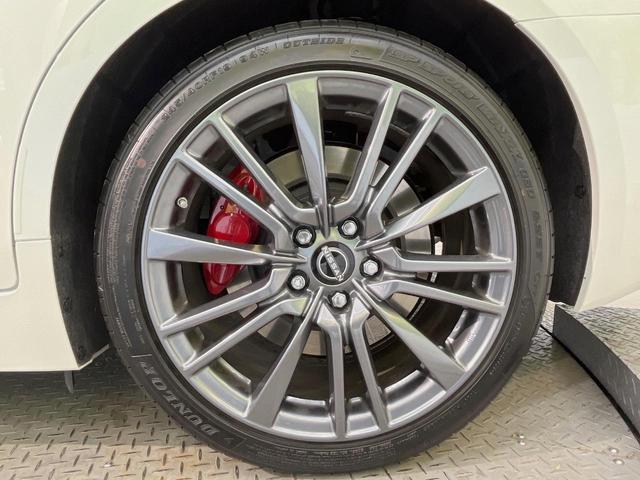 スカイライン ４００Ｒ　全周囲カメラ　レーダークルーズコントロール　レザーシート　１９インチアルミホイール　コーナーセンサー　シートヒーター　ＥＴＣ　インテリジェントダイナミックサスペンション（48枚目）