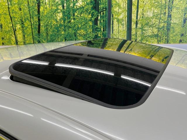 クラウンハイブリッド アスリートＳ　ブラックスタイル　テラロッサ革シート　ムーンルーフ　アドバンスドパッケージ　モデリスタエアロ＆マフラー　ＴＲＤスポルティーボサスペンション　電動リアサンシェード　メーカーＨＤＤナビ　バックカメラ（3枚目）