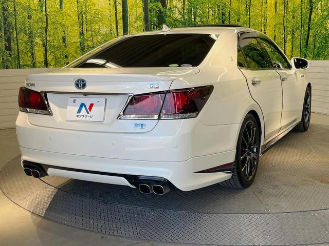 クラウンハイブリッド アスリートＳ　ブラックスタイル　テラロッサ革シート　ムーンルーフ　アドバンスドパッケージ　モデリスタエアロ＆マフラー　ＴＲＤスポルティーボサスペンション　電動リアサンシェード　メーカーＨＤＤナビ　バックカメラ（18枚目）