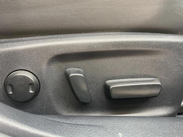 クラウンハイブリッド アスリートＳ　ブラックスタイル　テラロッサ革シート　ムーンルーフ　アドバンスドパッケージ　モデリスタエアロ＆マフラー　ＴＲＤスポルティーボサスペンション　電動リアサンシェード　メーカーＨＤＤナビ　バックカメラ（40枚目）