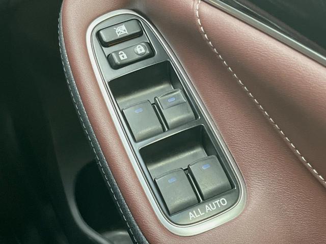 クラウンハイブリッド アスリートＳ　ブラックスタイル　テラロッサ革シート　ムーンルーフ　アドバンスドパッケージ　モデリスタエアロ＆マフラー　ＴＲＤスポルティーボサスペンション　電動リアサンシェード　メーカーＨＤＤナビ　バックカメラ（41枚目）