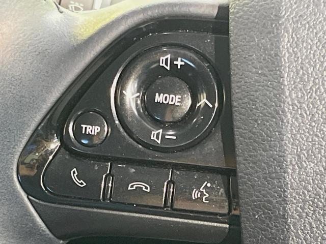 プリウスＰＨＶ Ｓナビパッケージ・セーフティプラス　フルエアロ　バックカメラ　１００Ｖ電源　衝突被害軽減システム　レーダークルーズ　禁煙車　コーナーセンサー　スマートキー　ＬＥＤヘッド　ＥＴＣ２．０　オートハイビーム　パークアシスト　車線逸脱警報（25枚目）