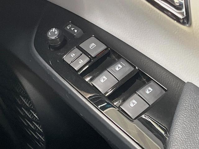 プリウスＰＨＶ Ｓナビパッケージ・セーフティプラス　フルエアロ　バックカメラ　１００Ｖ電源　衝突被害軽減システム　レーダークルーズ　禁煙車　コーナーセンサー　スマートキー　ＬＥＤヘッド　ＥＴＣ２．０　オートハイビーム　パークアシスト　車線逸脱警報（41枚目）