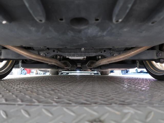 クラウンハイブリッド ＲＳ　ムーンルーフ　モデリスタエアロ　白革シート　ブラインドスポットモニター　３眼ＬＥＤヘッド　ＶＥＲＺ製２０インチアルミ　シートベンチレーション　ＲＳ－Ｒ製ダウンサス　セーフティセンス　メーカーナビ（19枚目）