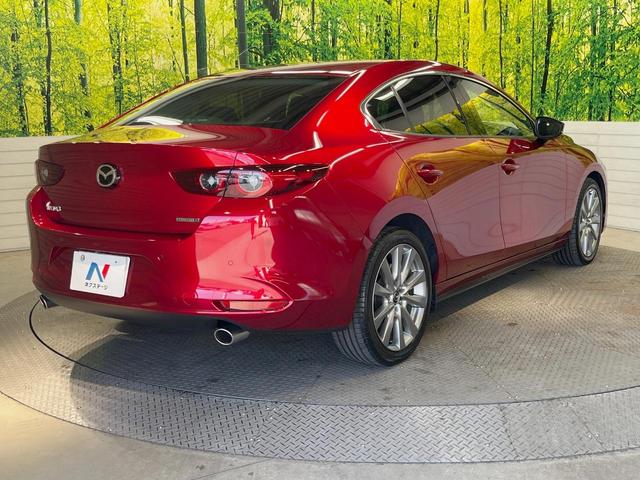 ＭＡＺＤＡ３セダン ２０Ｓプロアクティブ　ツーリングセレクション　ＳＤナビ　全周囲カメラ　衝突被害軽減システム　レーダークルーズ　禁煙車　パワーシート　コーナーセンサー　スマートキー　ＬＥＤヘッド　ビルトインＥＴＣ　純正１８インチアルミ　オートハイビーム（17枚目）