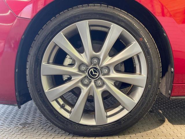 ＭＡＺＤＡ３セダン ２０Ｓプロアクティブ　ツーリングセレクション　ＳＤナビ　全周囲カメラ　衝突被害軽減システム　レーダークルーズ　禁煙車　パワーシート　コーナーセンサー　スマートキー　ＬＥＤヘッド　ビルトインＥＴＣ　純正１８インチアルミ　オートハイビーム（49枚目）