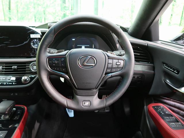 ＬＳ ＬＳ５００　Ｆスポーツ　後期　ＴＲＤエアロ　マークレビンソン　ムーンルーフ　オレンジキャリパー　エイムゲイン２２インチアルミ　赤革／ウルトラスエードコンビシート　エアサス　メーカー１２．３インチディスプレイオーディオ（12枚目）