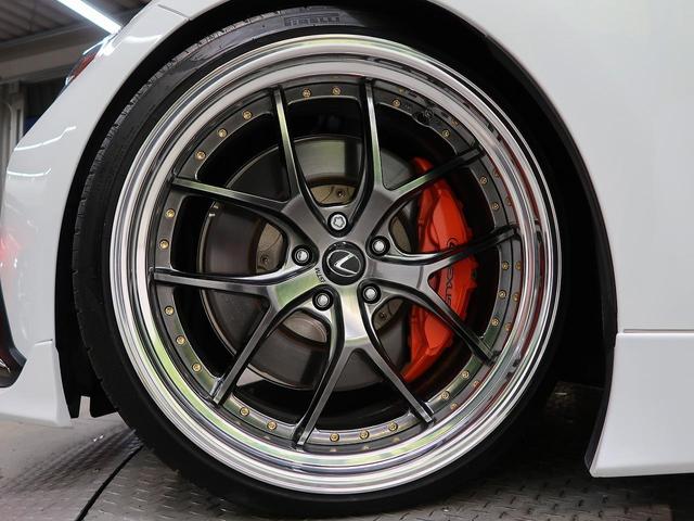 ＬＳ ＬＳ５００　Ｆスポーツ　後期　ＴＲＤエアロ　マークレビンソン　ムーンルーフ　オレンジキャリパー　エイムゲイン２２インチアルミ　赤革／ウルトラスエードコンビシート　エアサス　メーカー１２．３インチディスプレイオーディオ（28枚目）