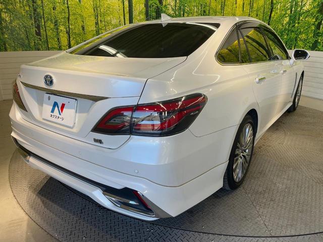 クラウンハイブリッド S エレガンススタイルIII 後期 モデリスタエアロ セーフティパッケージプラス セーフティセンス 12.3型メーカーSDナビ 全ドアイージークローザー 純正18インチアルミ コハクハーフレザー 左右独立温度調整オートエアコン(18枚目)