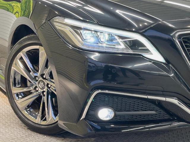 クラウンハイブリッド RSアドバンス サンルーフ エアロ SDナビ 全周囲カメラ 衝突被害軽減システム レーダークルーズ レザーシート 前席シートエアコン コーナーセンサー スマートキー LEDヘッド ETC2.0 純正18インチアルミ(12枚目)