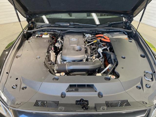 クラウンハイブリッド RSアドバンス サンルーフ エアロ SDナビ 全周囲カメラ 衝突被害軽減システム レーダークルーズ レザーシート 前席シートエアコン コーナーセンサー スマートキー LEDヘッド ETC2.0 純正18インチアルミ(18枚目)