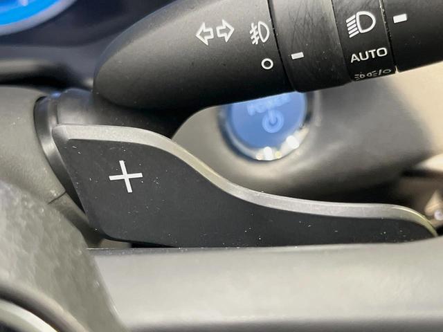 クラウンハイブリッド RSアドバンス サンルーフ エアロ SDナビ 全周囲カメラ 衝突被害軽減システム レーダークルーズ レザーシート 前席シートエアコン コーナーセンサー スマートキー LEDヘッド ETC2.0 純正18インチアルミ(31枚目)