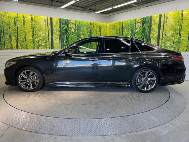 クラウンハイブリッド RSアドバンス サンルーフ エアロ SDナビ 全周囲カメラ 衝突被害軽減システム レーダークルーズ レザーシート 前席シートエアコン コーナーセンサー スマートキー LEDヘッド ETC2.0 純正18インチアルミ(48枚目)