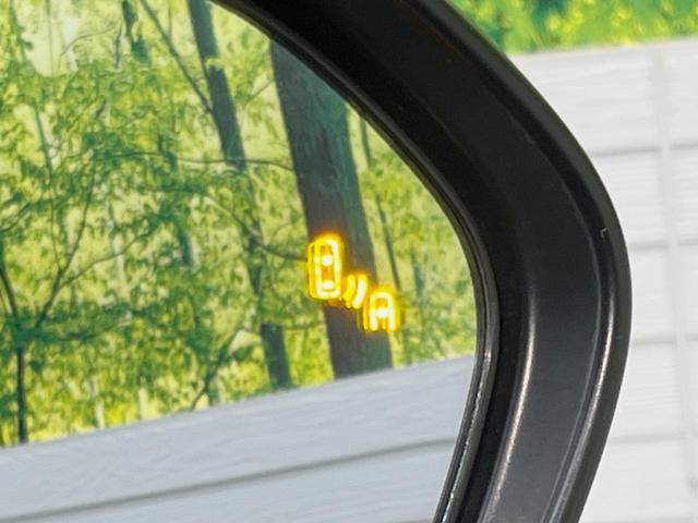 カローラ ハイブリッド ダブルバイビー ナビ機能付9インチディスプレイオーディオ ブラインドスポットモニター ハーフレザー 純正17インチアルミ レーダークルーズコントロール ETC2.0 バックカメラ オートハイビーム 禁煙車(4枚目)