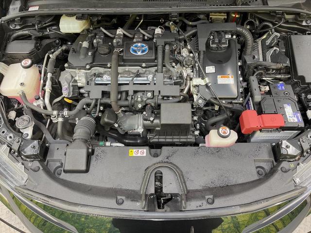 カローラ ハイブリッド ダブルバイビー ナビ機能付9インチディスプレイオーディオ ブラインドスポットモニター ハーフレザー 純正17インチアルミ レーダークルーズコントロール ETC2.0 バックカメラ オートハイビーム 禁煙車(18枚目)