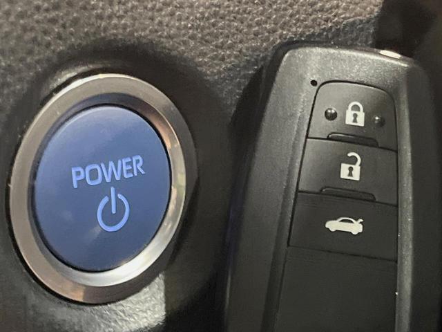 カローラ ハイブリッド ダブルバイビー ナビ機能付9インチディスプレイオーディオ ブラインドスポットモニター ハーフレザー 純正17インチアルミ レーダークルーズコントロール ETC2.0 バックカメラ オートハイビーム 禁煙車(35枚目)