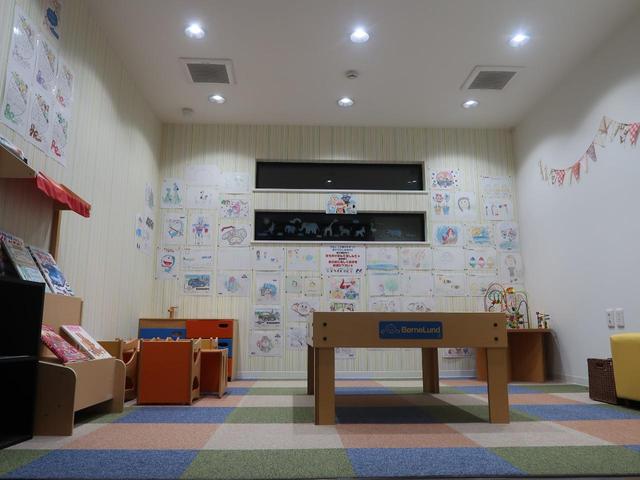 カローラ ハイブリッド ダブルバイビー ナビ機能付9インチディスプレイオーディオ ブラインドスポットモニター ハーフレザー 純正17インチアルミ レーダークルーズコントロール ETC2.0 バックカメラ オートハイビーム 禁煙車(65枚目)