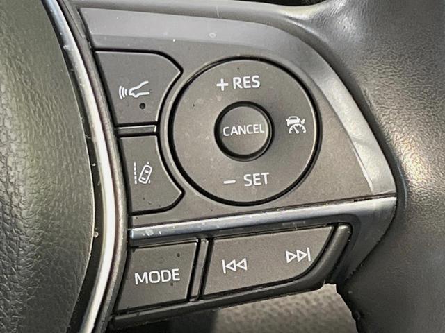 カムリ WSレザーパッケージ バックカメラ 衝突被害軽減システム レーダークルーズ 禁煙車 レザーシート コーナーセンサー スマートキー LEDヘッド ETC2.0 純正18インチアルミ オートハイビーム(7枚目)