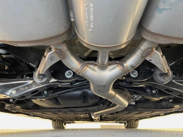 シビック タイプＲ　後期　純正ナビ　ホンダセンシング　６ＭＴ　純正２０インチアルミ　Ｂｒｅｍｂｏキャリパー　メッシュコンビスポーツシート　レーダークルーズコントロール　ＥＴＣ２．０　ＬＥＤヘッド　オートエアコン　禁煙車（19枚目）