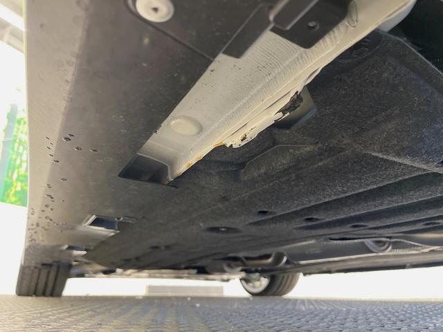 シビック タイプＲ　後期　純正ナビ　ホンダセンシング　６ＭＴ　純正２０インチアルミ　Ｂｒｅｍｂｏキャリパー　メッシュコンビスポーツシート　レーダークルーズコントロール　ＥＴＣ２．０　ＬＥＤヘッド　オートエアコン　禁煙車（22枚目）