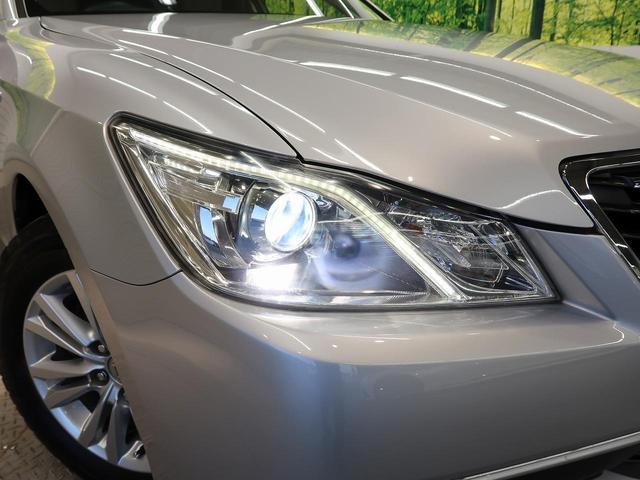 クラウンハイブリッド ロイヤルサルーン　ベージュレザーシート　アドバンスドパッケージ　メーカー８インチＨＤＤナビ　バックカメラ　シートベンチレーション　パワーシート　スマートキー　ＨＩＤヘッド　ＥＴＣ　ステアリングヒーター（26枚目）