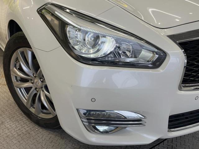 フーガ ２５０ＧＴ　クールエクスクルーシブ　後期　白革　ＢＯＳＥサウンドシステム　全方位運転支援システム　メーカー８インチＨＤＤナビ　アラウンドビューモニタ－　シートベンチレーション　純正１８インチアルミ　インテリジェントクルーズコントロール（12枚目）