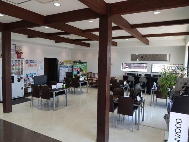 クラウン アスリートＳ－Ｔ　後期　ターボ　純正エアロ　純正ＯＰ１８インチアルミ　レーダークルコン　クリアランスソナー／バックソナー　シートヒーター　純正ＳＤナビ　スーパーライブサウンド　ＬＥＤヘッド（62枚目）