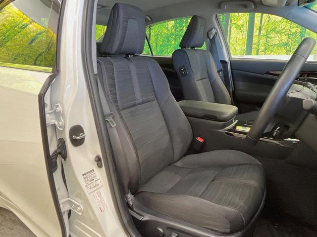 クラウンハイブリッド アスリートＳ　後期　純正エアロ　トランクスポイラー　クリアランスソナー　レーダークルコン　プリクラッシュセーフティ　レオニス性１８インチアルミ　メーカー８インチＳＤナビ　パワーシート（8枚目）