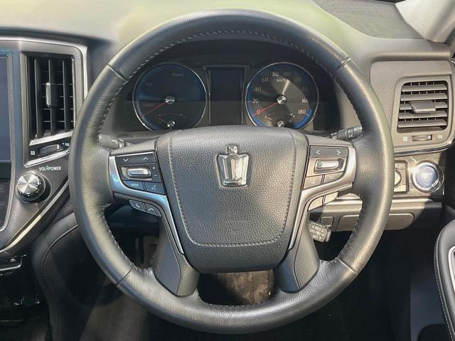 クラウンハイブリッド アスリートＳ　後期　純正エアロ　トランクスポイラー　クリアランスソナー　レーダークルコン　プリクラッシュセーフティ　レオニス性１８インチアルミ　メーカー８インチＳＤナビ　パワーシート（11枚目）