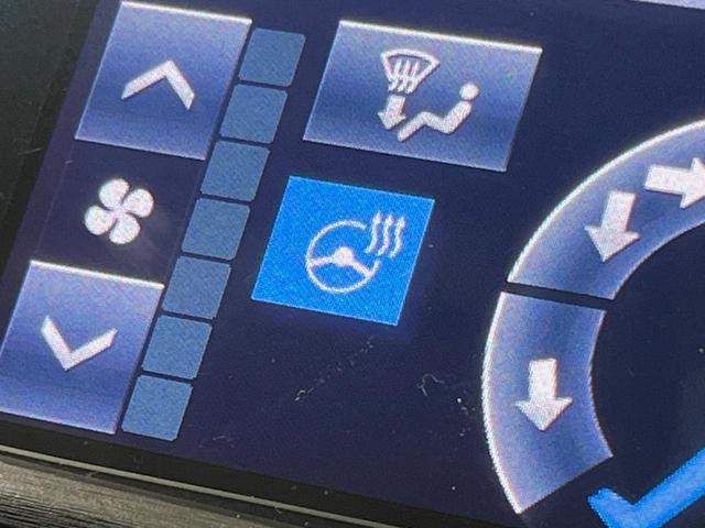 クラウンハイブリッド アスリートＳ　後期　純正エアロ　トランクスポイラー　クリアランスソナー　レーダークルコン　プリクラッシュセーフティ　レオニス性１８インチアルミ　メーカー８インチＳＤナビ　パワーシート（38枚目）