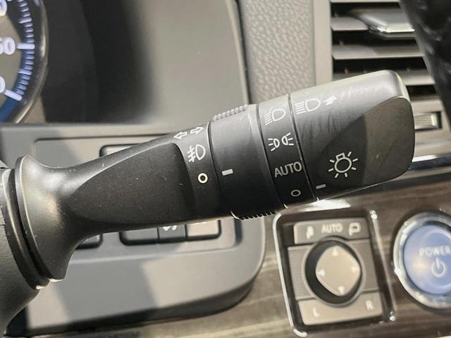 クラウンハイブリッド アスリートＳ　後期　純正エアロ　トランクスポイラー　クリアランスソナー　レーダークルコン　プリクラッシュセーフティ　レオニス性１８インチアルミ　メーカー８インチＳＤナビ　パワーシート（46枚目）