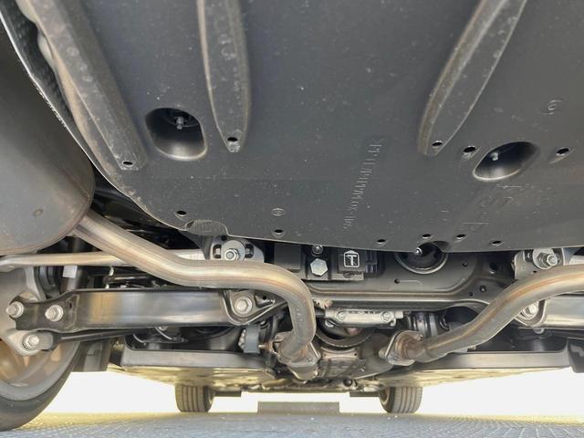 IS IS300h バージョンL 後期 ムーンルーフ 全周囲カメラ 純正19インチアルミ メーカー10.3インチメモリーナビ セミアニリン赤革シート BSM シートベンチレーション レーダークルーズコントロール 1オーナー(19枚目)